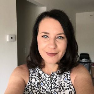 Meet your Posher, Alicia